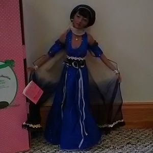 Brand new Paradise Galleries Doll